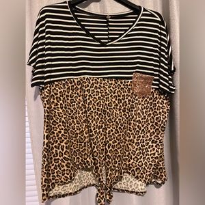 Leopard print/stripe boutique v-neck top